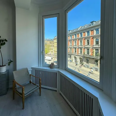 With High Ceilings In Frederiksberg København